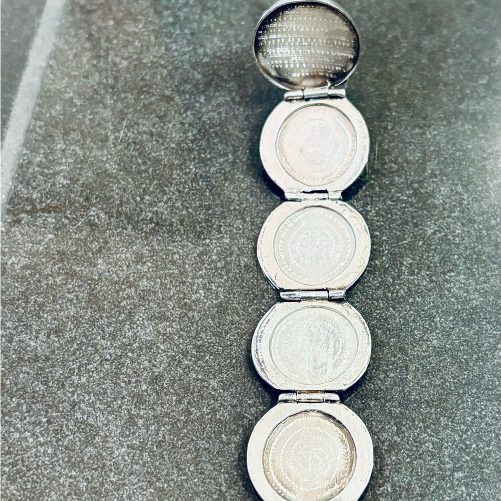 Sterling silver pendant